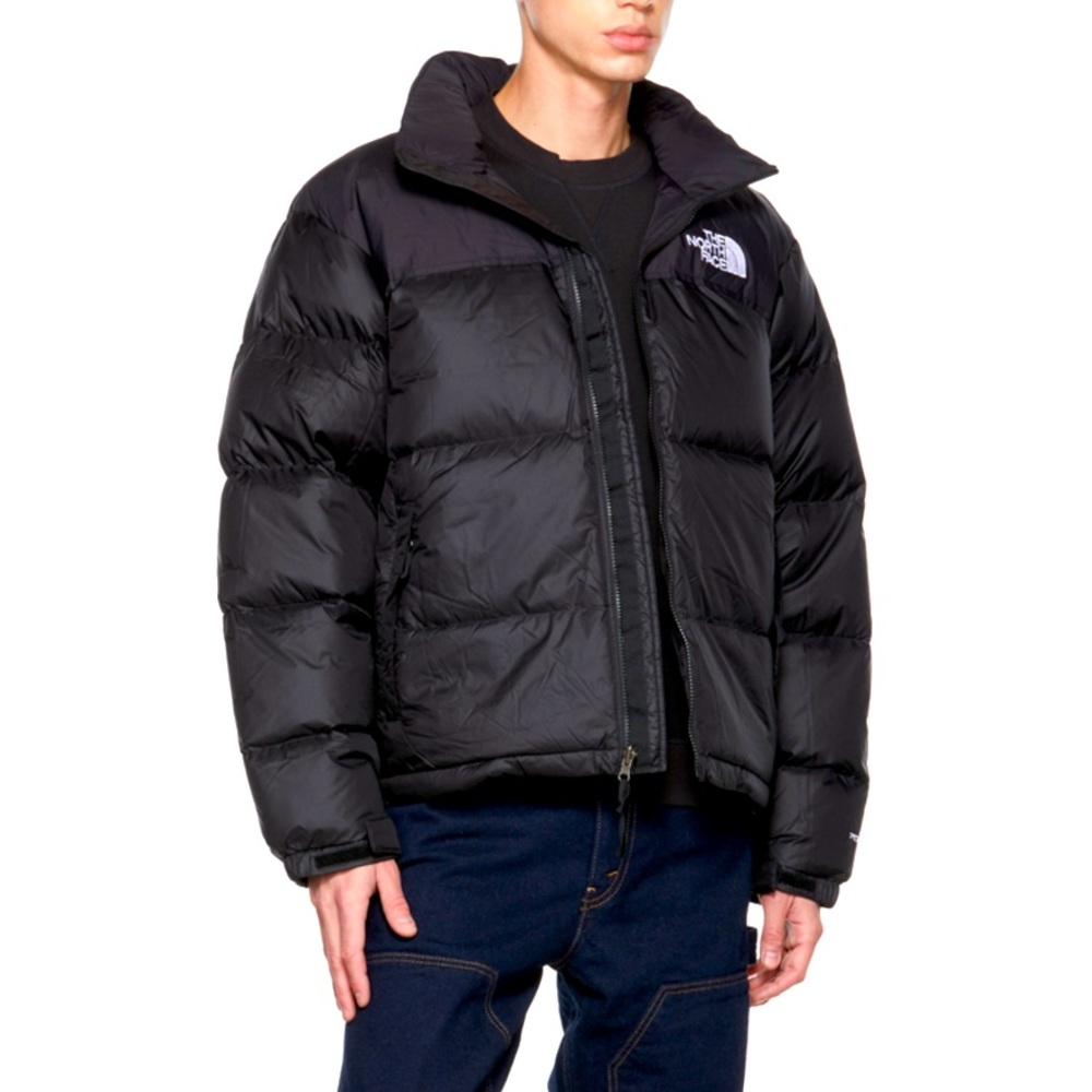 THE NORTH FACE unisex
Black 1996 Retro Nuptse Down Jacket